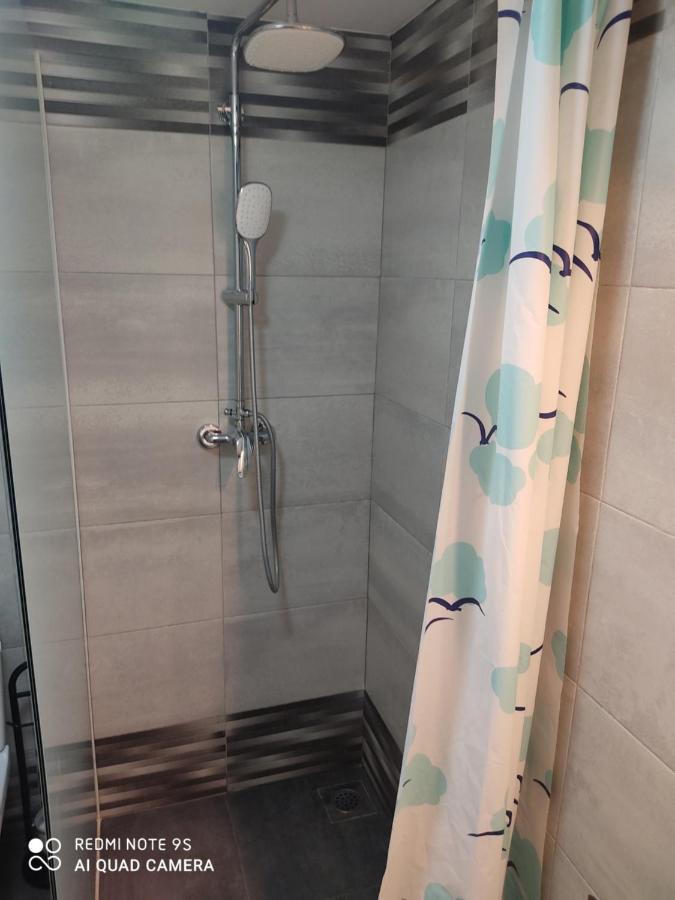FINA M Studio Apartman Kali Esterno foto