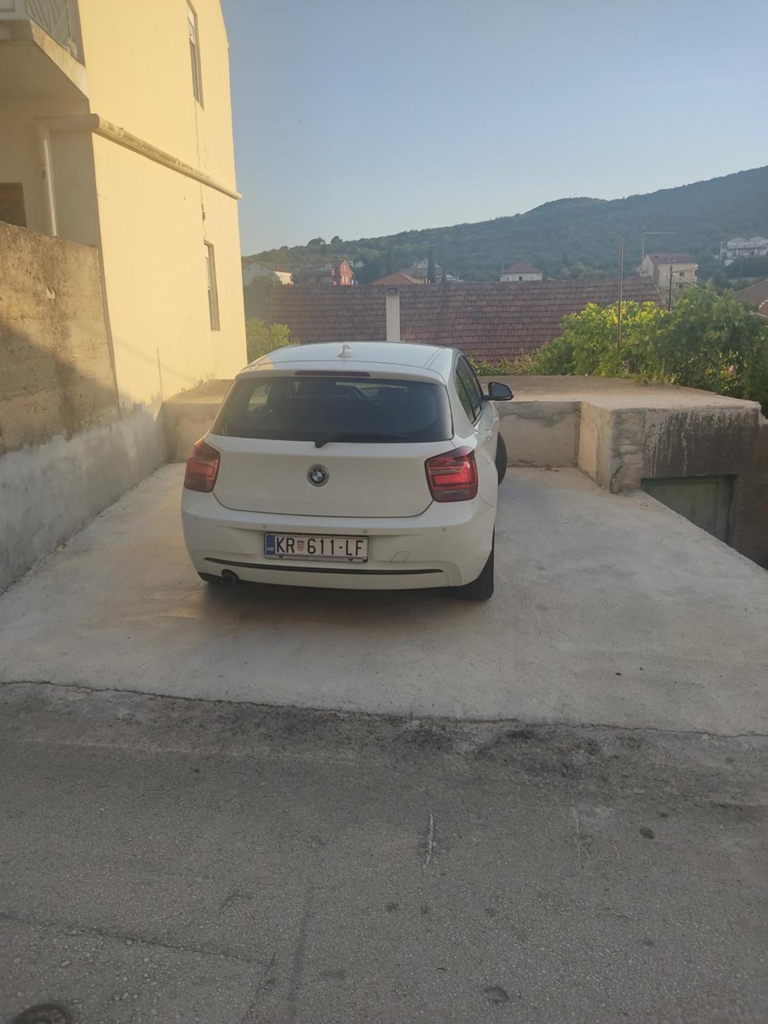 FINA M Studio Apartman Kali Camera foto
